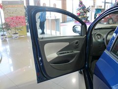 2010款 1.3L 自动 豪华型 5座