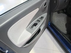 2010款 1.3L 自动 豪华型 5座