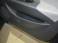 2010款 1.3L 自动 豪华型 5座
