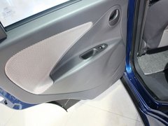 2010款 1.3L 自动 豪华型 5座