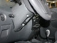 2010款 1.3L 自动 豪华型 5座