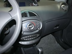 2010款 1.3L 自动 豪华型 5座