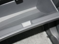 2010款 1.3L 自动 豪华型 5座