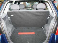 2010款 1.3L 自动 豪华型 5座