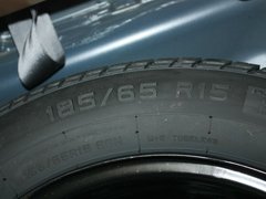 2010款 1.3L 自动 豪华型 5座