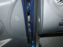 2010款 1.3L 自动 豪华型 5座