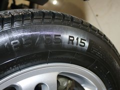 2010款 1.3L 自动 豪华型 5座
