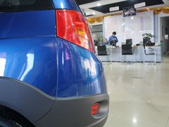 2010款 1.3L 自动 豪华型 5座