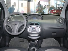 2010款 1.3L 自动 豪华型 5座