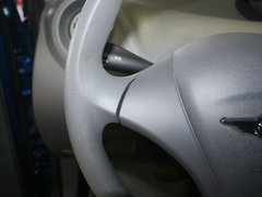 2010款 1.3L 自动 豪华型 5座