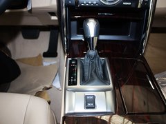 2010款 2.5V 自动 风度菁英版