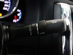 2010款 2.5V 自动 风度菁英版