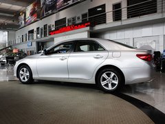 一汽丰田  全新锐志 2.5V AT 车辆左正侧视角