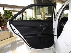 2010款 2.5V 自动 风度菁英版