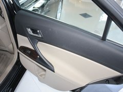 2010款 2.5V 自动 风度菁英版