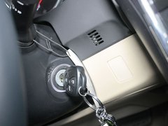 2010款 2.5V 自动 风度菁英版