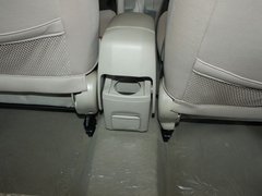 2010款 经典版 1.6L 手动 舒适型 5座