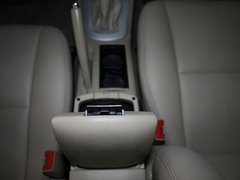 2010款 1.8L 手動(dòng) 舒適型