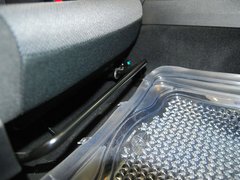 2011款 2.5T 手动 WRX STI 三厢