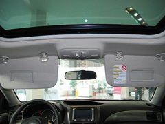 2011款 2.5T 手动 WRX STI 三厢