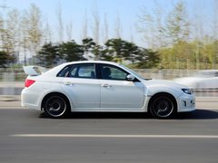 2011款 2.5T 手动 WRX STI 三厢