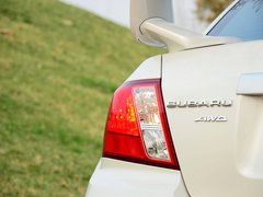 2011款 2.5T 手动 WRX STI 三厢