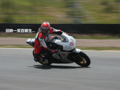 2010款 三厢 1.4L 手动 品乐周年纪念版