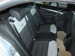 2010款 RS 2.0T 5座