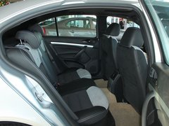 2010款 RS 2.0T 5座