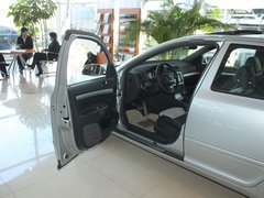 2010款 RS 2.0T 5座