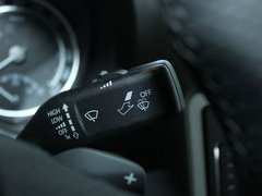 2010款 RS 2.0T 5座