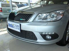 2010款 RS 2.0T 5座