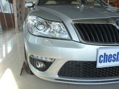 2010款 RS 2.0T 5座