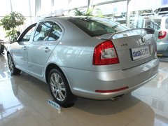 2010款 RS 2.0T 5座