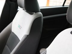 2010款 RS 2.0T 5座