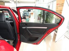 2010款 RS 2.0T 5座