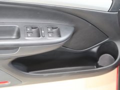 2010款 RS 2.0T 5座