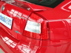 2010款 RS 2.0T 5座