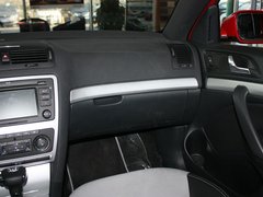 2010款 RS 2.0T 5座