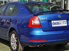 2010款 RS 2.0T 5座