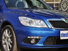 2010款 RS 2.0T 5座
