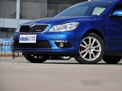 2010款 RS 2.0T 5座