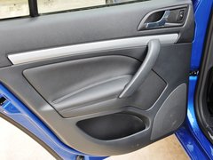 2010款 RS 2.0T 5座