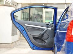 2010款 RS 2.0T 5座
