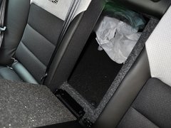 2010款 RS 2.0T 5座