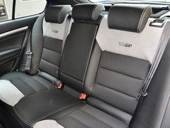 2010款 RS 2.0T 5座