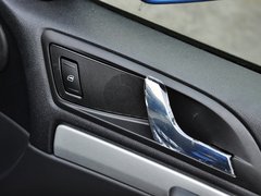 2010款 RS 2.0T 5座