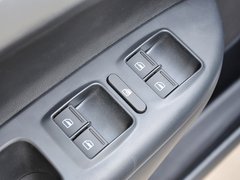 2010款 RS 2.0T 5座