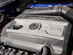 2010款 RS 2.0T 5座