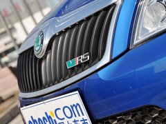2010款 RS 2.0T 5座